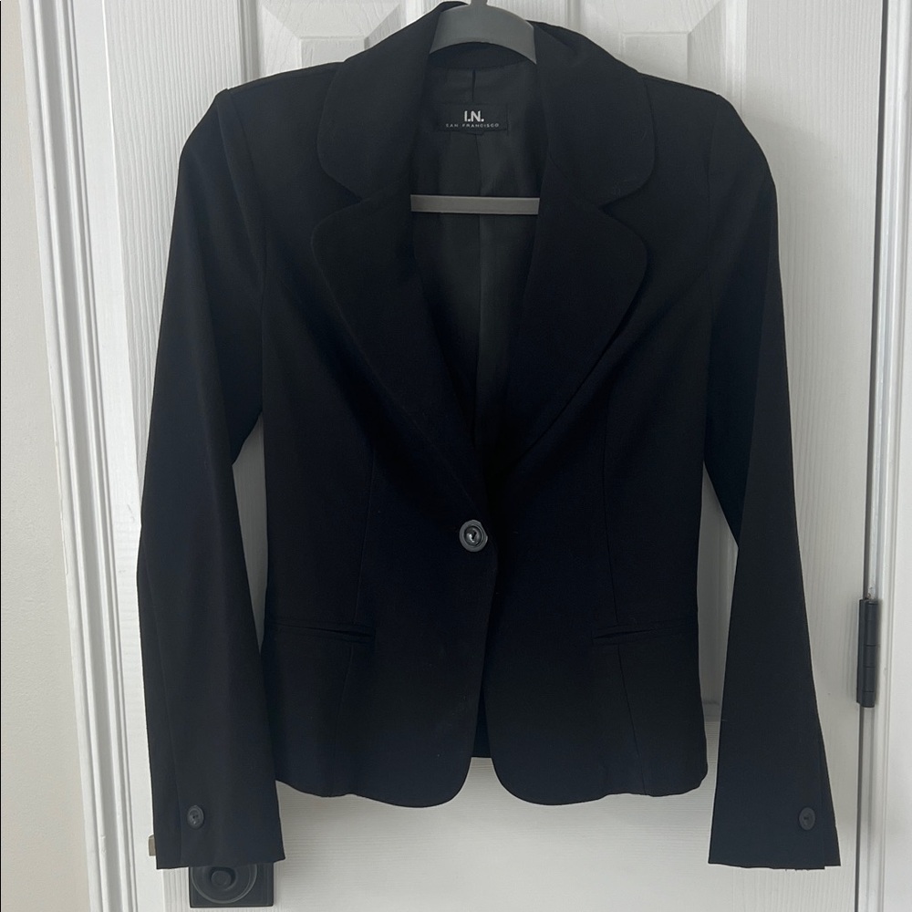I.N. San Francisco Classic Black Blazer